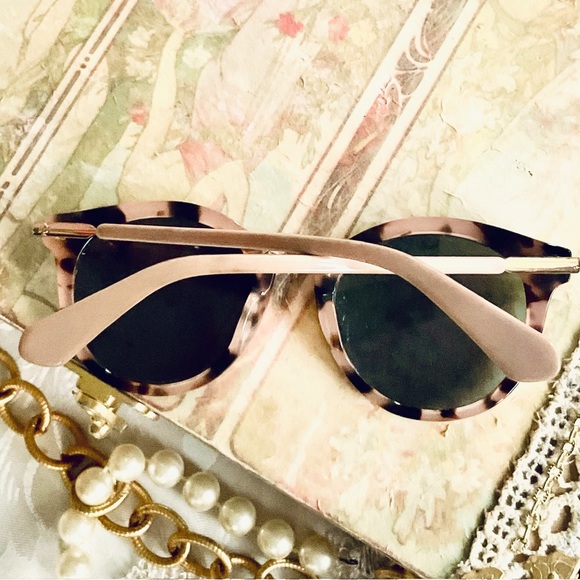 KATE SPADE “HELLO SUNSHINE “Sunglasses - Picture 7 of 8